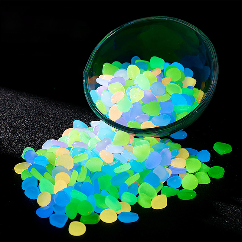 ●   Pierres lumineuses pour dé - Aquarium Fish Glow In The Dark avis et prix